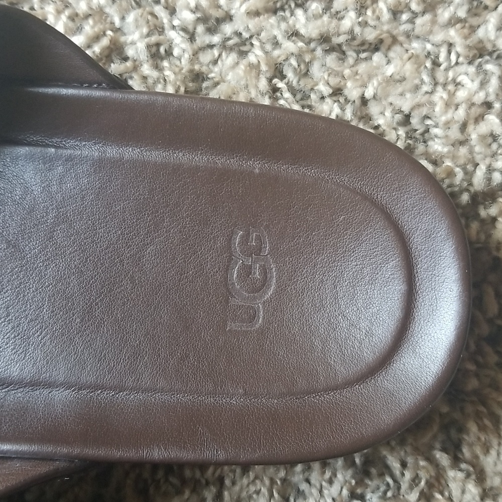Ugg Sandal - image 2